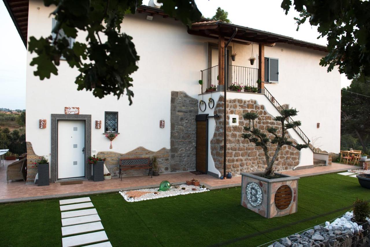 Bed and Breakfast Le Terrazze Di Casa Bonelli Vetralla Exterior foto